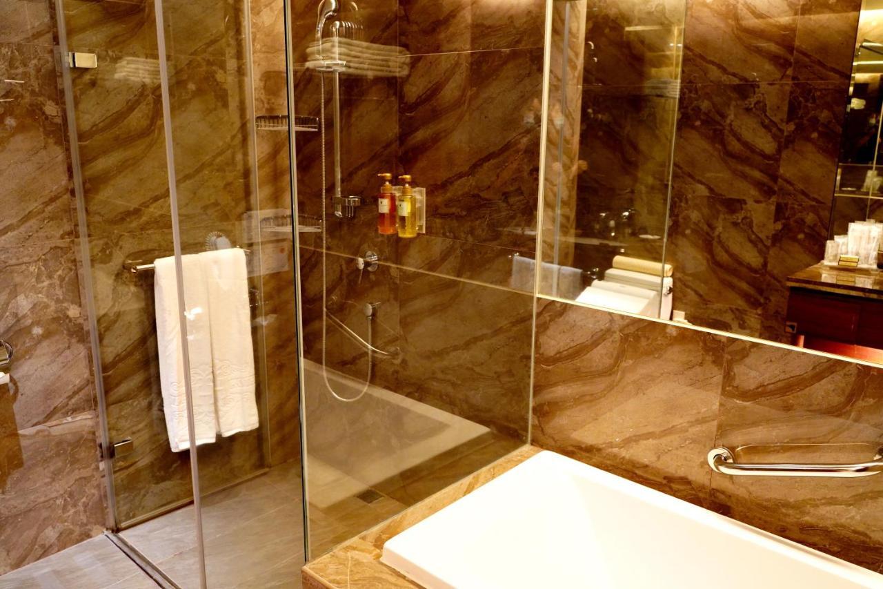 Hu House - Taipei Hotel ภายนอก รูปภาพ
