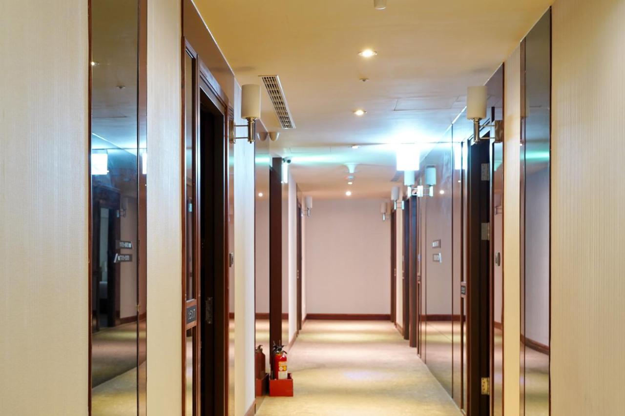 Hu House - Taipei Hotel ภายนอก รูปภาพ